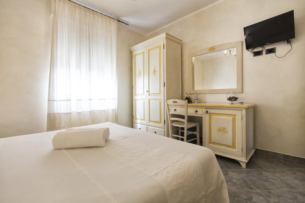 Morpheo Rooms Alghero Bagian luar foto