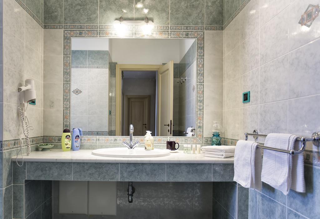 Morpheo Rooms Alghero Bagian luar foto