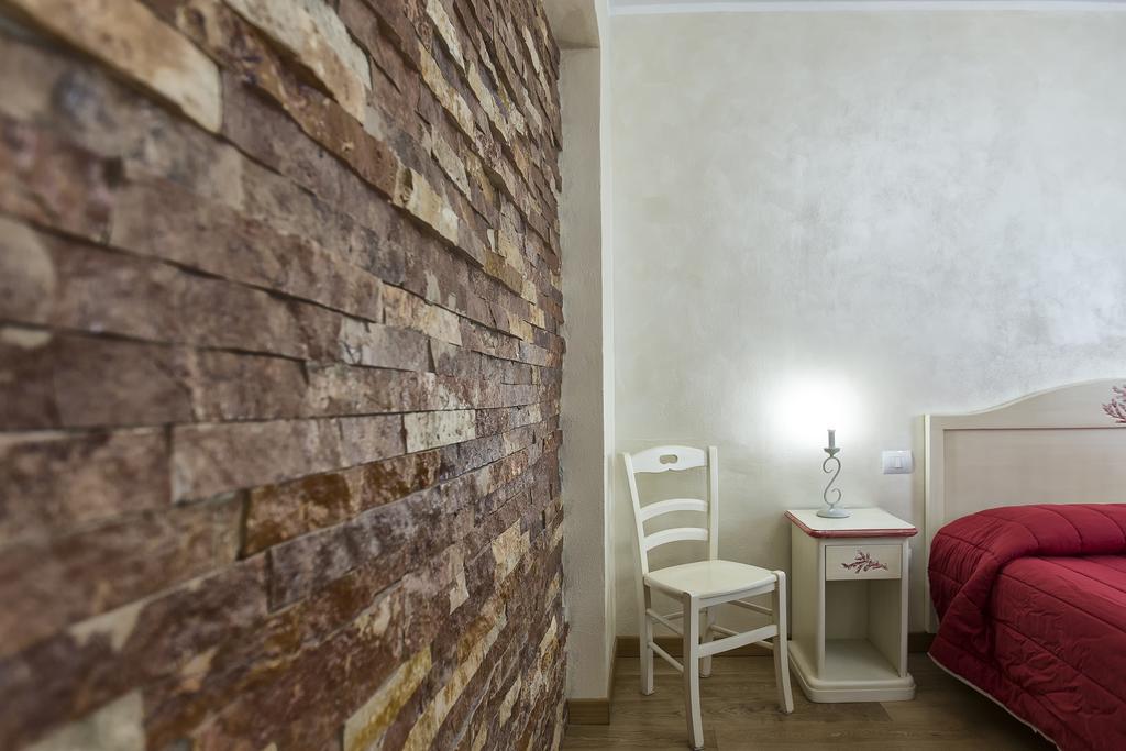 Morpheo Rooms Alghero Bagian luar foto