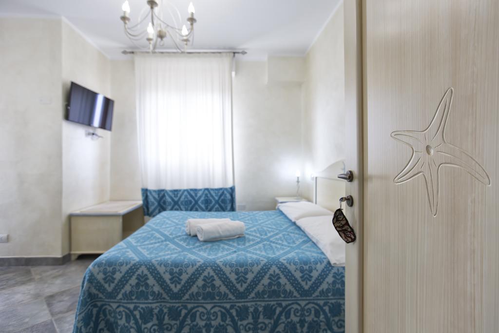 Morpheo Rooms Alghero Bagian luar foto
